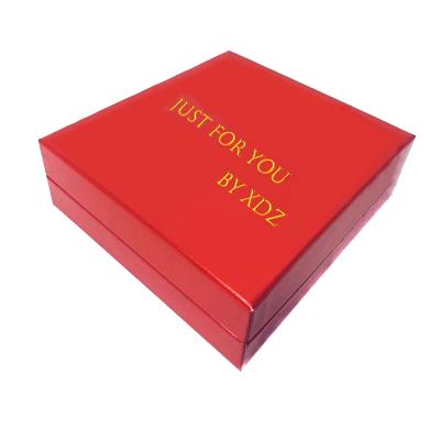 China Environmental Protection Fast Delivery Cheap Red Size Paper Box Customized Gift Packaging Metallic Paper Box for sale