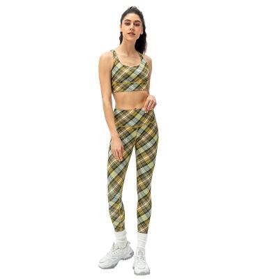 China Newest Lovely Fall Yoga Pants Breathable Custom Back Strong Plaid Colors Green Yoga Pants Sets for sale