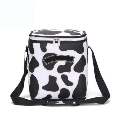 China Wholesale Waterproof Insulated Bag For Ice Cream Cow Color New Style Cooler Bag Sling Promotional Custom Printed Cooler Bags for sale