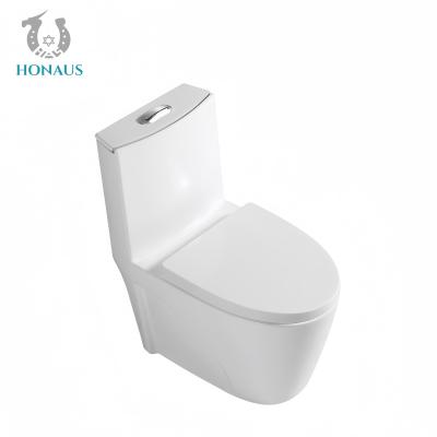 China Premium Cerâmica One Piece Toilet Bowl Luxury Dual Flush Piso Montado Hotel House à venda