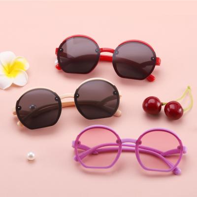 China DOISYER 2022 Fashion Sunglasses Cute Kids Sunglasses for Boys and Girls Cartoon UV400 Kids Sunglasses for sale