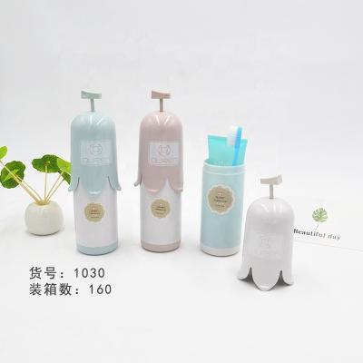 China Viable Wholesale Colorful Plastic Toothbrush Display Holder For Shower for sale