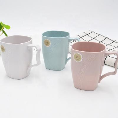 China Sustainable PP Drinking Water Cup Toothbrush Eco - Friendly Mug for sale