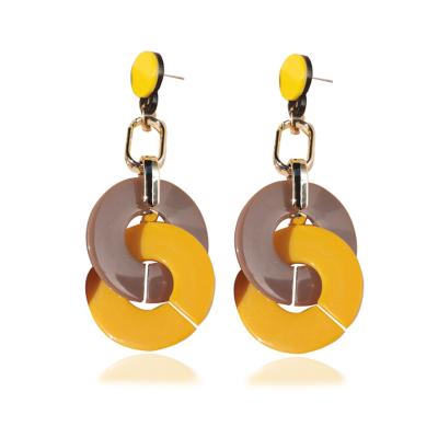 China Europe and America TRENDY fashion simple round lock drop earring for women long vintage resin geometric earrings for sale