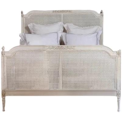 China Durable Hot Selling French Vintage Wooden Bedroom Furniture Rattan King Size Queen King Size Wicker Beds for sale