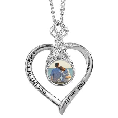 China Sublimation Pendant Button Gift Keepsake Memorial Day Keepsake Pendants Necklace Heart Flash Necklace for sale