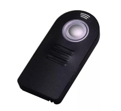 China AIR MOUSE ML-L3 IR Radio Remote Control For D7000 D5100 D5000 D3000 D90 D80 D70S D70 D60 D50 D40X D40 8400 8800 for sale