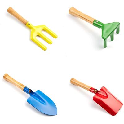 China 4-Pieces Children's Gift Garden Tools Handle Wooden Gardening Tool Kits for sale