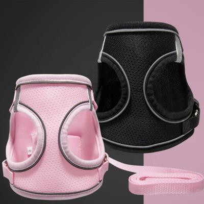 China Mesh Breathable Chest Strap Set viable Cat Traction Vest with reflective branding double fastening to prevent breakpoint for sale