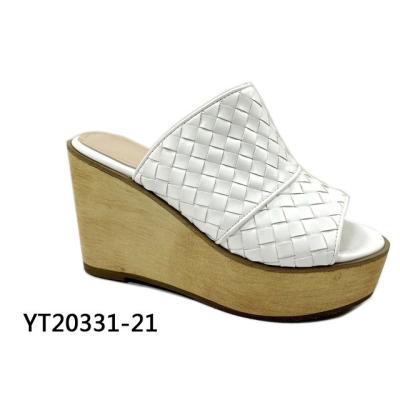 China Anti-odor wedge heels platform sandals shoes for women and ladies mules shoes 2022 for sale