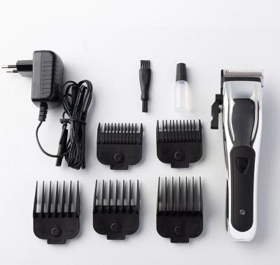 China Car Electric Shaver Machine Hairdresser Hairdresser High Torque Motor Clipper Cordless Magnetic Trimmer for sale