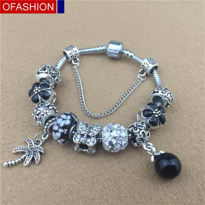 China Fast Delivery 2021 New Latest Design Selling DIY Women Beads Bracelet China Best Factory Price Custom Made Bracelet for sale