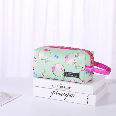 China Custom Super Cute Apple Handy Printing Fruit Women Girls Travel PU Leather Makeup Cosmetic Bags zu verkaufen