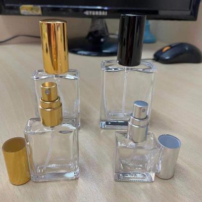 China 2021 Personal Care Perfume Glass Cosmetic Packaging Bottle With Al Sizes for sale