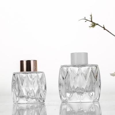 China Non Toxic Empty Reed Diffuser Bottles , Portable Crystal Oil Diffuser Glass Bottle for sale