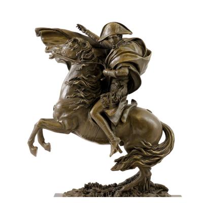 China Life Size Popular Patina Figure Statue Of Europe Cast Bronze Napoleon Riding On Horse Sculpture for sale