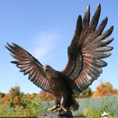 China Europe outdoor bronze eagle statues supplier for sale for sale