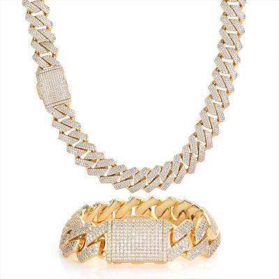 China Vintage Stainless Steel Jewelry Elegant Zircon Paved Snake Chain Baguette Necklace, 18K Gold Plated Gemstone Elegant Crystal Necklace for sale