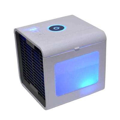 China Household Mini Caravan Air Conditioner Desktop Portable Water Air Cooler for sale