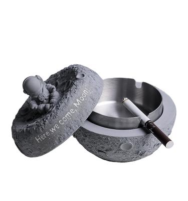 China Car Home Salon Anti-Fall Anti-Fly Fly Ash Cement Ashtray With Moon Gray Round Concrete Ashtray Wind Proof Cement Stainless Steel Outdoor Ashtray With Cover for sale