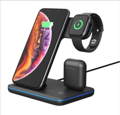 China Hot Sale 15W Smart Watch Amazon Fast Charging 3 in 1 Wireless Charger Stand Wireless Charging Dock For Iphone11 for sale