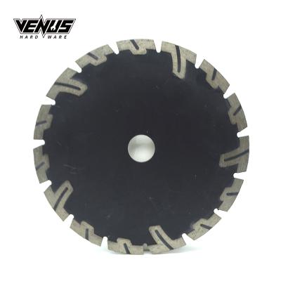 China High Quality Hot Press Tiger Teeth With Teeth Protection Diamond Circular Blades for sale