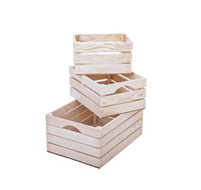 China 100% Europe Pine Farmhouse Style White Washed Natural Wood Handcrafted Set Of 3 Rustic Wooden Crates With Decorative Vintage Display for sale