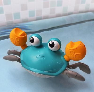 China Sand Playing Tool Summer Hot Selling ABS Baby Bath Toys Swimming Crab Playing With Water Toys Floating Wind Up Cute Bathroom Shower Pool for sale