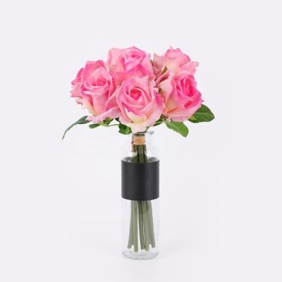 China Contemporary Fresh Gift AMK Touch Flower 29cm Group Of 7 Heads Fake Roses For Birthday Party for sale