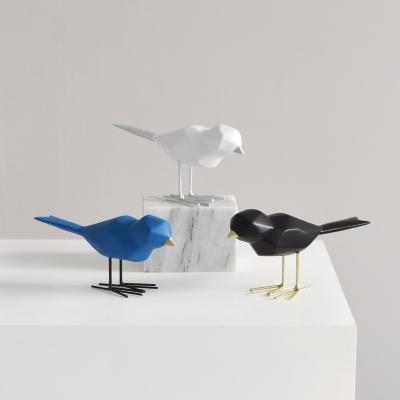 China Wholesale Europe Decor Nordic Home Living Room Resin Craft Modern Animal Small Bird Desktop Figurine Sculpt Interior Decoration for sale