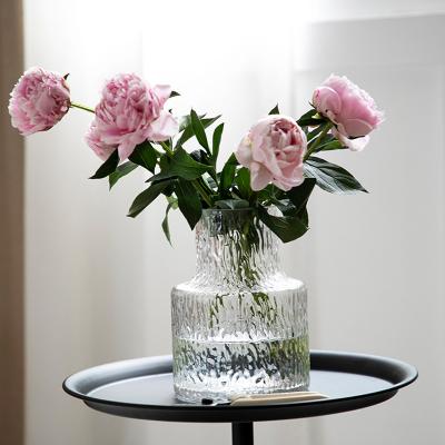 China Modern Home Decorations Wholesale Crystal Vases For Office Home Creative Desktop Decor European Conical Clear Glass Vase Small Flower Arrangement for sale