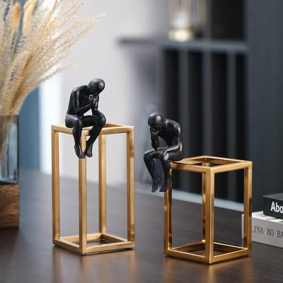 China Modern Nordic Abstract Sculpture Man Thinker Black Resin Craft Europe Iron Art Home Decor Figures Table Decoration for sale