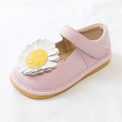 China Squeaky Sunflower Baby Casual Shoes Anti-slippery Flat for sale