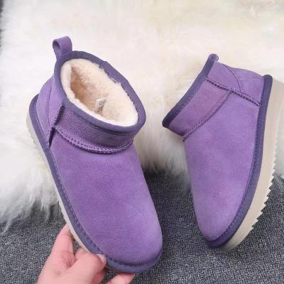 China Custom Made Fashion Trend Factory Fashion Snow Boots Shoes Warm Waterproof Winter Snow Boots Women for sale