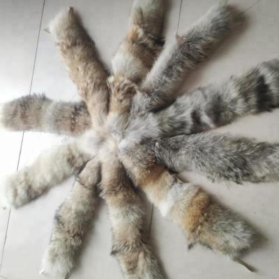 China Europe Luxury Fluffy Natural Color Genuine Coyote Fur Collar Patch Panels for sale