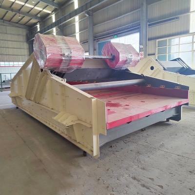 China Ore Linear Vibrating Screen for sale