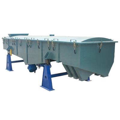 China Vibrating mesh sieving machine with small river special sand inlet design vibrating mesh sieving machine with special design inlet for sale