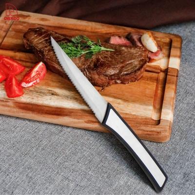 China Manufacturer supply Stainless Steel Thin serrated Sharp kitchen knife 4.5 inch Steak Knife for sale