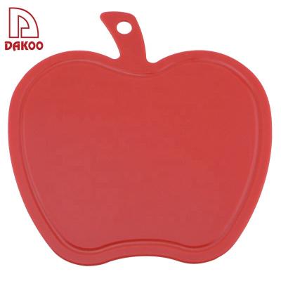 China Apple Shape Water resistant chopping block Thin PP Cutting Board plastic chopping board for gift for sale