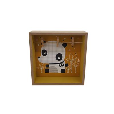 China Eco-friendly Home Decoration Picture Frame Wooden Modern Creative Animal Stereo Picture Frames for sale