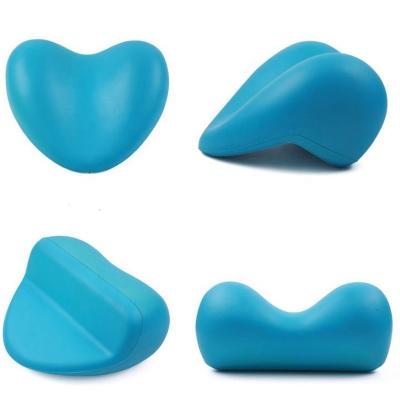 China Durable Portable Customized PU Foam Heart Shape Head And Neck Pillow For Bathtub Relax Spa Pillow for sale