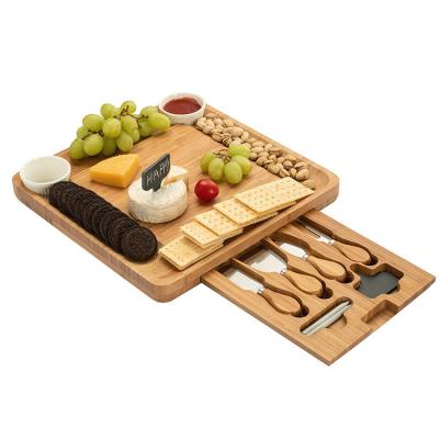 China Sustainable Fashion Serving Tray For Cheese Bamboo Cheese Board With Knife Set for sale