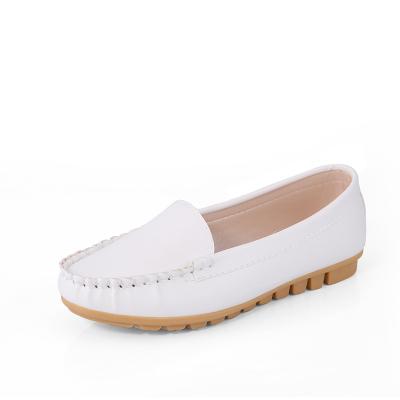 China Fashion Trend Spring and Autumn Comfortable Soft Soles Casual Women Loafers Flats Shallow Shoes for sale