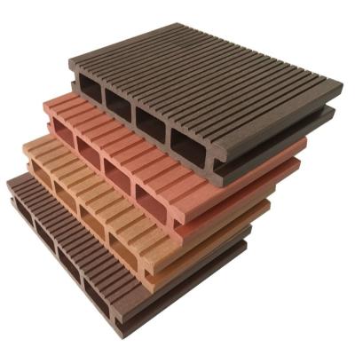 China Außenböden Dekoration kundenspezifisch 75mm * 25mm Holz Kunststoff Verbundwerkstoff WPC Decking NY75 * 25 zu verkaufen