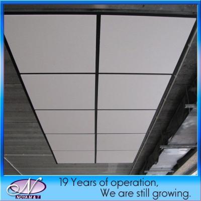 China Light Weight Fiberglass Ceiling Panel/Board for Soundproofing Material 600*600*20/25 for sale