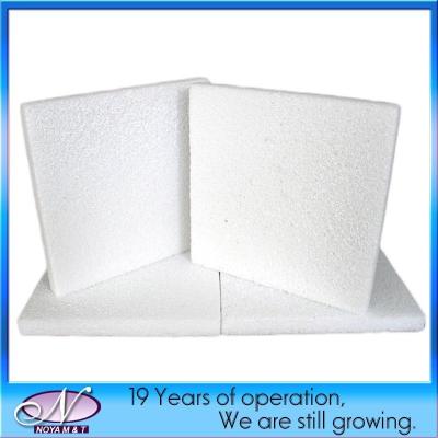 China Building Material Acoustic Panels made of White Foam Glass Insulation for Soundproofing for sale