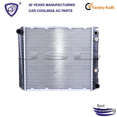 China 940 240 740 760 OEM 1219830 1336170 1346015 65520A for VOLVO 940 240 740 760 ENGINE WATER RADIATOR for sale