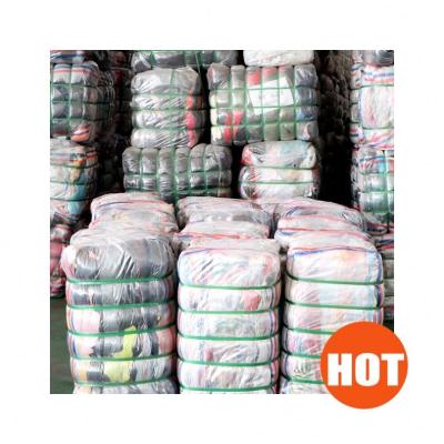 China Second-hand clothing China international second-hand clothing bales export used clothing mixed bales used clothing bales for sale