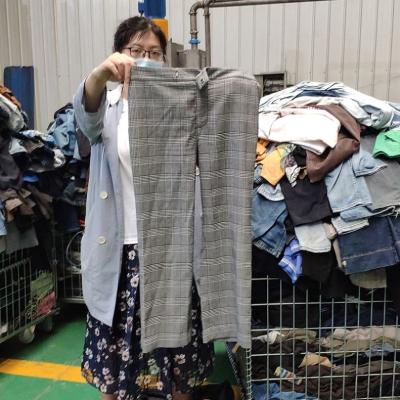 China International Clothing Women's Second-Hand Occasion Used Clothing Silk Scarf Used Summer Clothes In Bales Women Used Clothes Lady Pants for sale