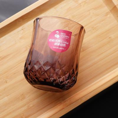 China Fashion Factory Wholesale Color Whiskey Clear Glass Diamond Cup Water Grain Cup for sale